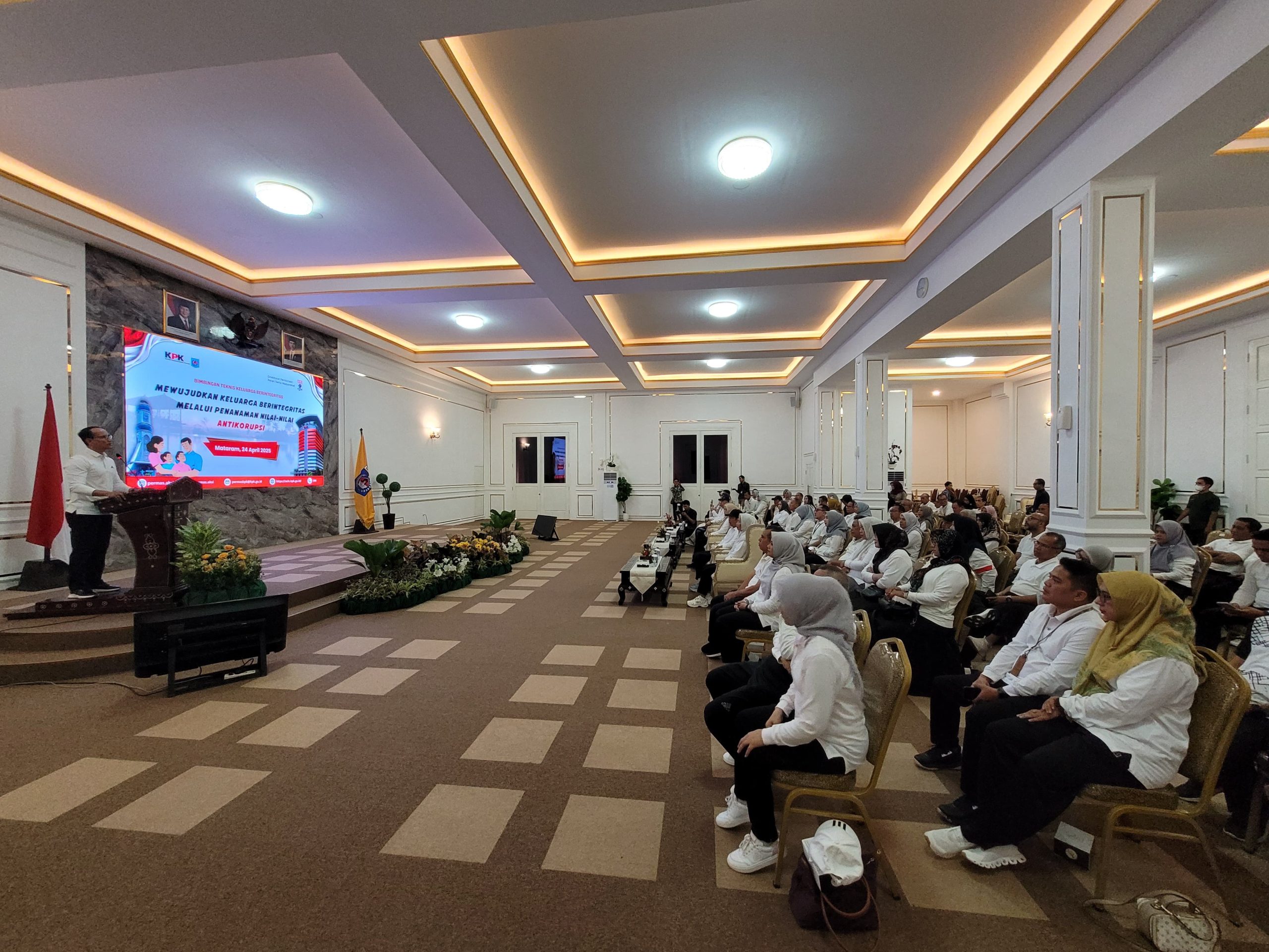 Mewujudkan Keluarga Berintegritas Melalui Penanaman Nilai-Nilai Antikorupsi di Kota Mataram